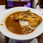 すき家 - 料理写真:炭火焼きほろほろチキンカレー