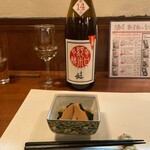 酒肴 新屋敷 - たけのことわかめの煮付け