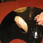 鮨座 醤の - 鯛の子昆布〆