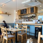 リトルネスト - 店内雰囲気