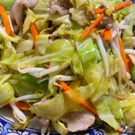 來來 - 思い出に残った野菜炒め。かなりの量でしたがペロリでした。