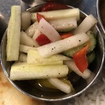 Indian Street Food & Bar GOND - ピクルス