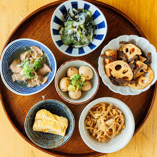 おすすめ☆日替わりのおばんざい５種盛り！