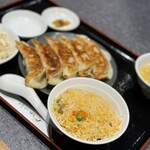 餃子の王様 龍吟 - 