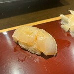 築地 男前鮓 - スズキ昆布締め