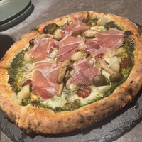 800°DEGREES ARTISAN PIZZERIA - 