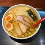 中華蕎麦 金魚 - ☆チャーシューワンタン麺