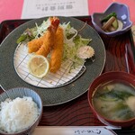レストラン やまと - 料理写真:えびフライ定食　1,100円