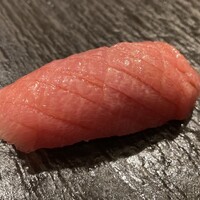 SUSHI TOKYO TEN、 新宿店 - 中トロ