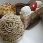 エーグルドゥース - モンブランが丸くて可愛いです