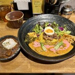 SPICY CURRY 魯珈 - 