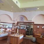 ベーカリープチ - ちゃんとお店で焼いてます