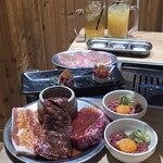 個室 神戸焼肉×食べ放題専門店 肉丸 三宮本店 - 