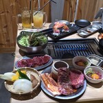 個室 神戸焼肉×食べ放題専門店 肉丸 三宮本店 - 