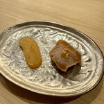 すし処 睦月 - 唐墨と鰆燻し