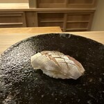 すし処 睦月 - 小鰭