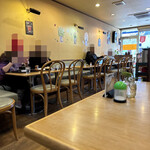 カフェ アブロード - 店内