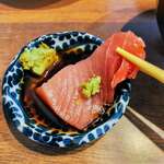 よりみち食堂 - マグロの刺身（アップ）