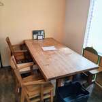 よりみち食堂 - 内観（テ－ブル席の一部）