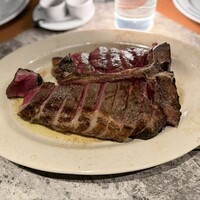THE UPPER - 炭火焼T-ボーンステーキ
