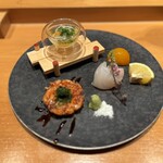 八新鮨 - お造り：アラ、桜エビ、のれそれ