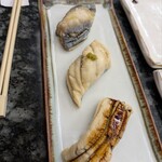 鮨処 魚音 - 穴子三題、塩と柚子胡椒とタレ
