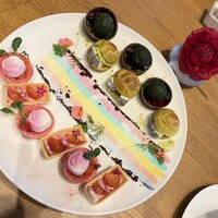 オールデイダイニング オアシスガーデン - 