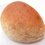エピキュール - パスタランチ 1500円 の自家製ふすま粉パン
