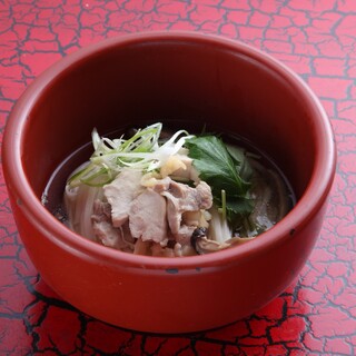 職人技が生み出す秋田の郷土料理・稲庭うどん！創作系も◎