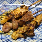 とり新 - ②腿肉【タレ】(税込110円)
③皮【塩】(税込110円)
④砂ずり【一味】(税込110円)