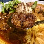 SPICY CURRY 魯珈 - 