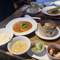 正宗広東私房菜サワダ 梅田エスト店 - 