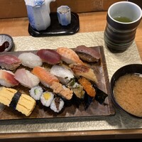 東鮨 新店 - にぎり14貫　1200円