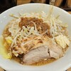 ラーメン 裏二郎 日吉本店