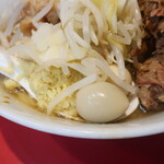 ラーメン二郎 - ショウガ半分