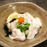 満月 - 酢ガキ（￥300）。信じられない価格設定。それでいて、本当に美味しいのです