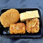 ぼんぼり - コロッケ、玉子焼き、肉巻き豆腐、からあげ