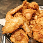 満月 - よく見ると、手羽先が隠れている（カモフラージュみたい）