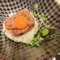 炭火和牛焼肉もうもう亭 広小路店 - 牛タン丼 ご飯少なめ タンが分厚くて美味しかった！クレソンとワサビ、のり、ネギで飽きずに完食出来ました