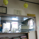 まつや軽食堂 - まつや軽食堂 店内の様子