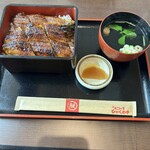 炭焼うなぎ ひゃくわ亭 - うな重