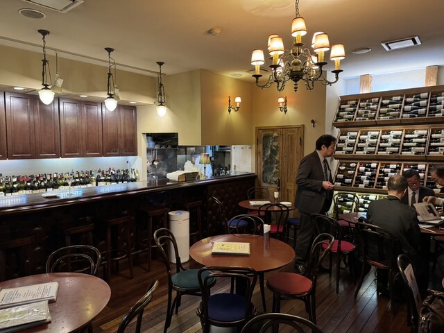 Wine Bar Bushon photo 5