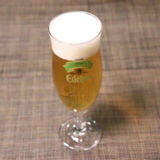 ステーキの味わいが引き立つ地ビール・ワイン・日本酒を厳選