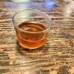 apricot - サーブされる温かなお茶も美味しい！