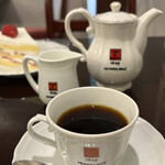 銀座みゆき館 銀座本店 - みゆき館ブレンド　ポット提供