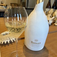 Restaurant Honjin - Ruinart
                    CHAMPAGNE
                    BLANC DE BLANGS BRUT-REIMS-FRANCE