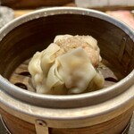 中華蕎麦 とみ田 - 焼売　