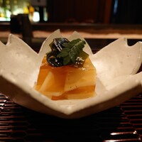 肉匠なか田 本店 - お通し(筍のゼリー)