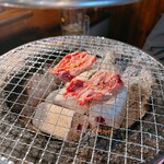炭火焼肉 ホルモン にく式 - 