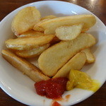 パントリー コヨーテ - 付け合せのポテトがお土産